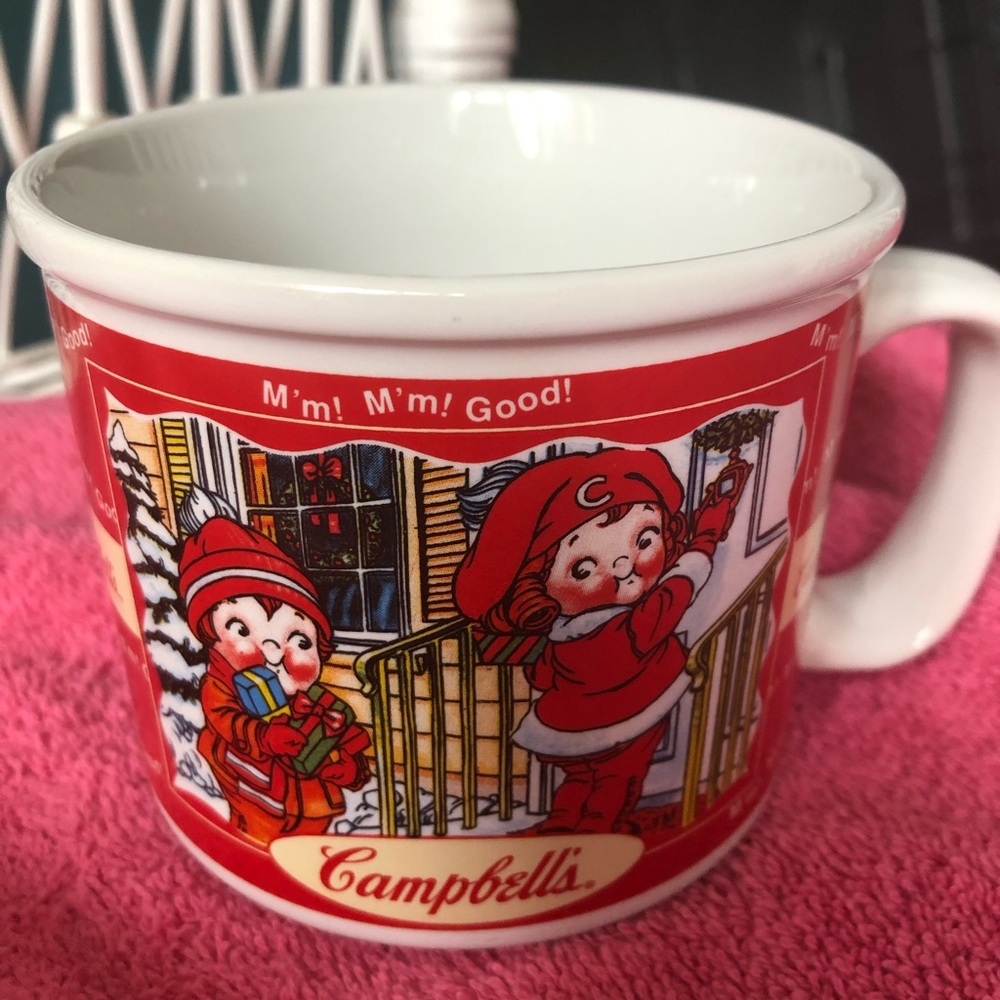 Campbell's soup  mug vintsge doll
